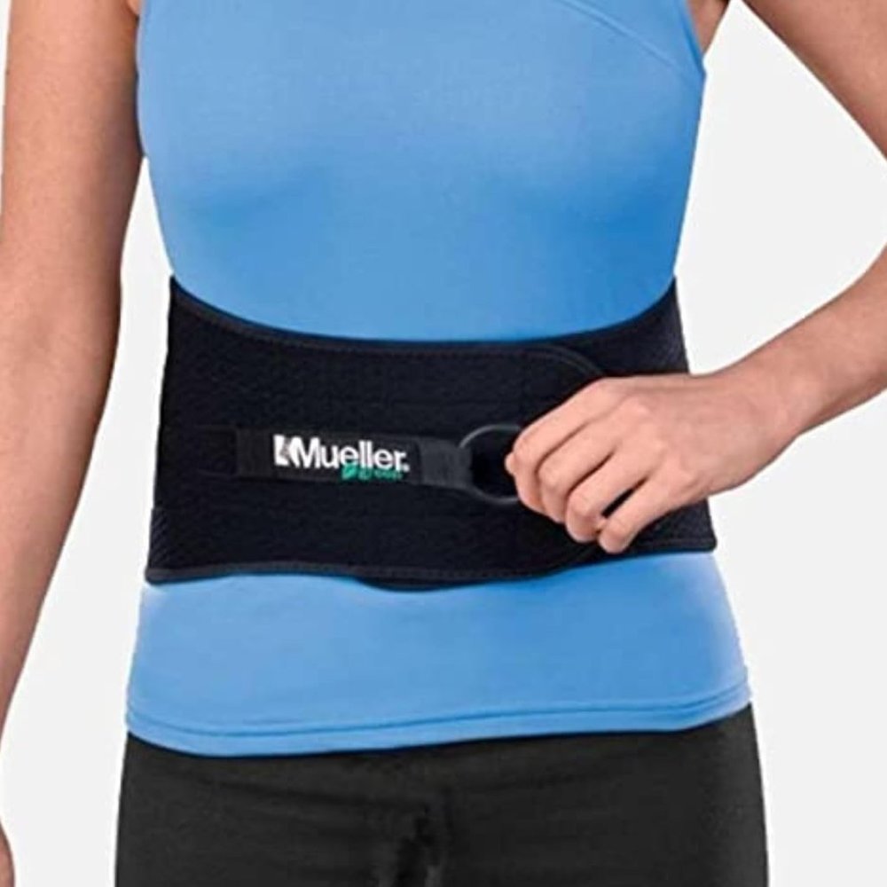 Mueller Adjustable Back and Abdominal Support, Black Unisex One Size  32-51 Inch